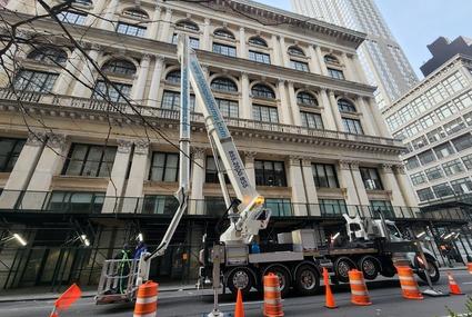 Aerial Lift for Building Maintenance