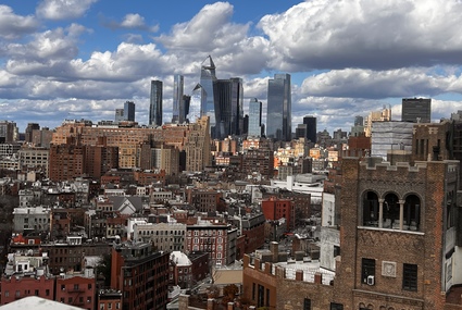 Boom Lift Rental in Manhattan for Industrial Projects