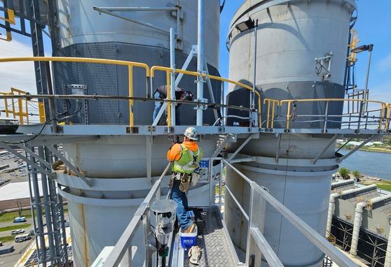 Power Plant Smokestack Telecom Antenna Installation Solution