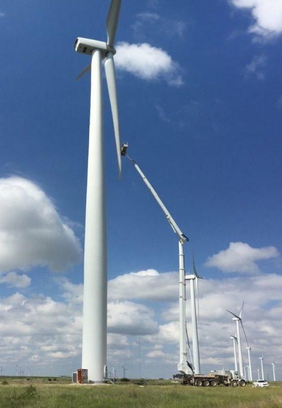 Boom Lifts Rentals for Wind Turbines  and Blade Maintenance